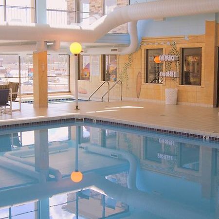 Americinn & Suites By Wyndham Baraboo Event Center Exteriér fotografie