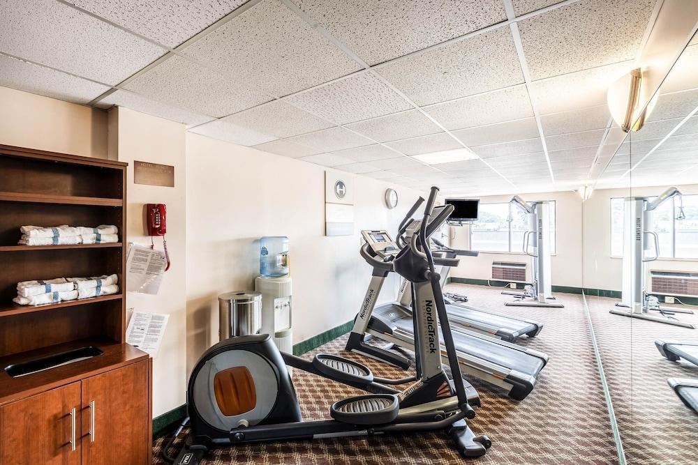 Americinn & Suites By Wyndham Baraboo Event Center Exteriér fotografie