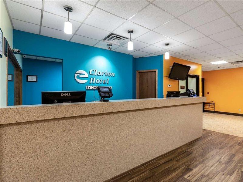 Americinn & Suites By Wyndham Baraboo Event Center Exteriér fotografie