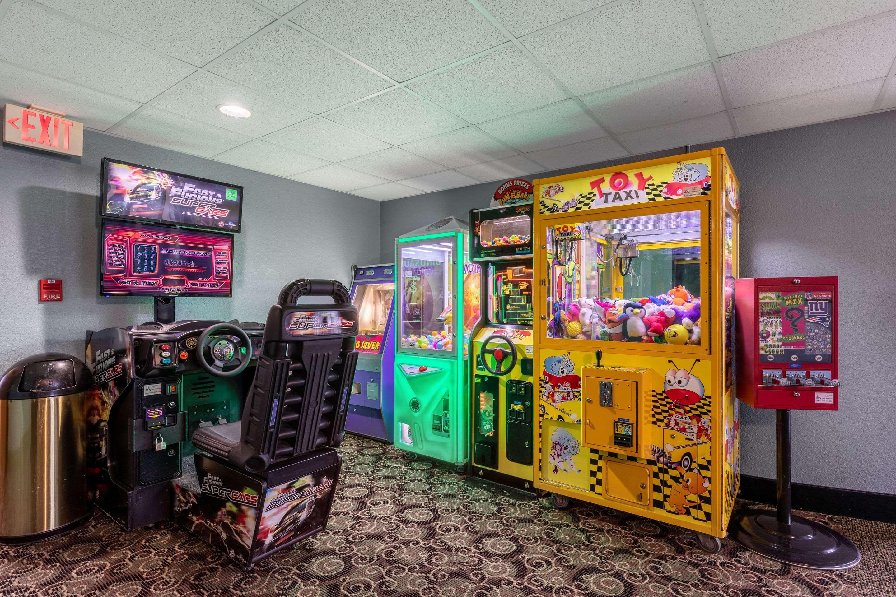 Americinn & Suites By Wyndham Baraboo Event Center Exteriér fotografie