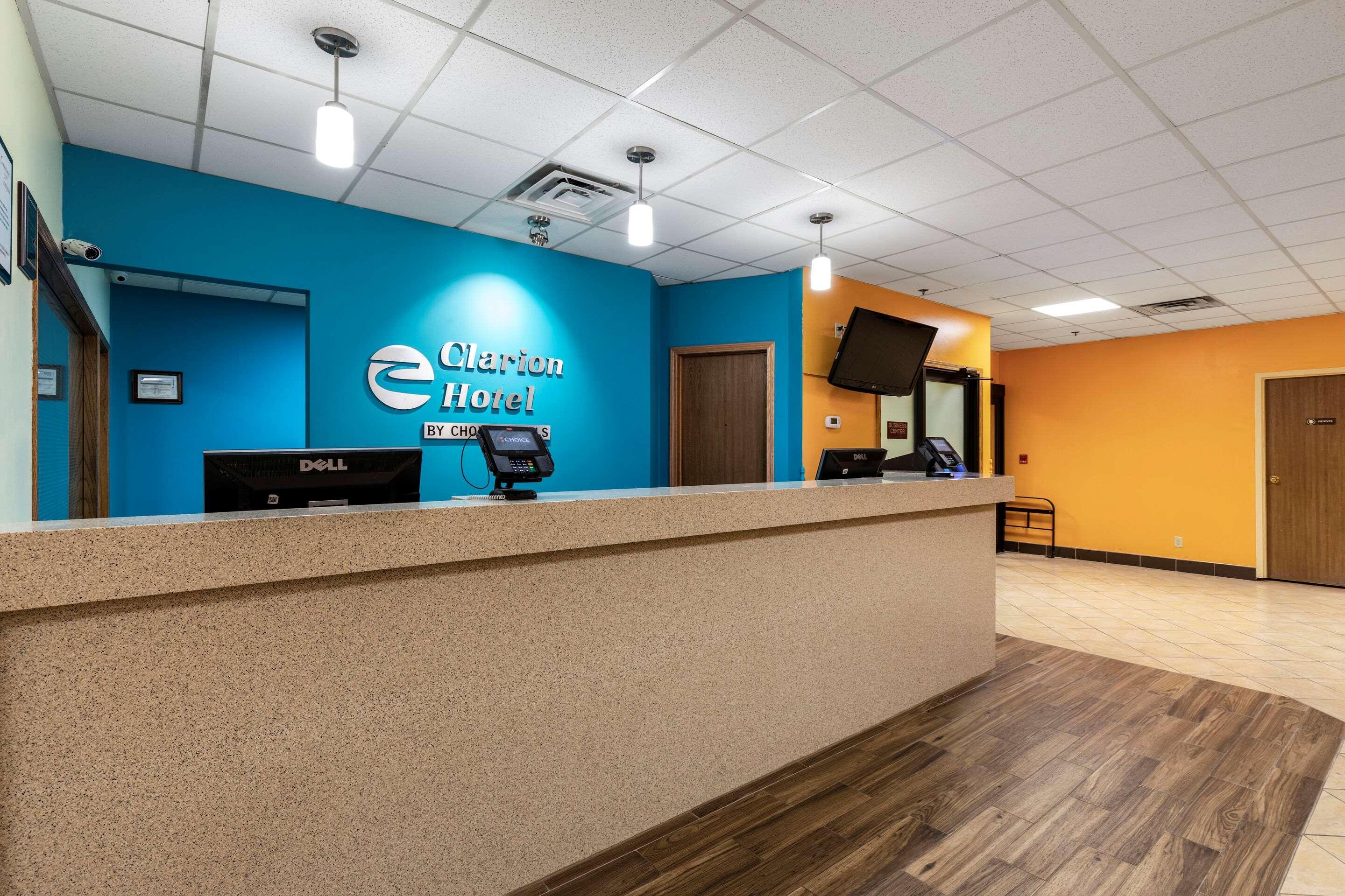 Americinn & Suites By Wyndham Baraboo Event Center Exteriér fotografie