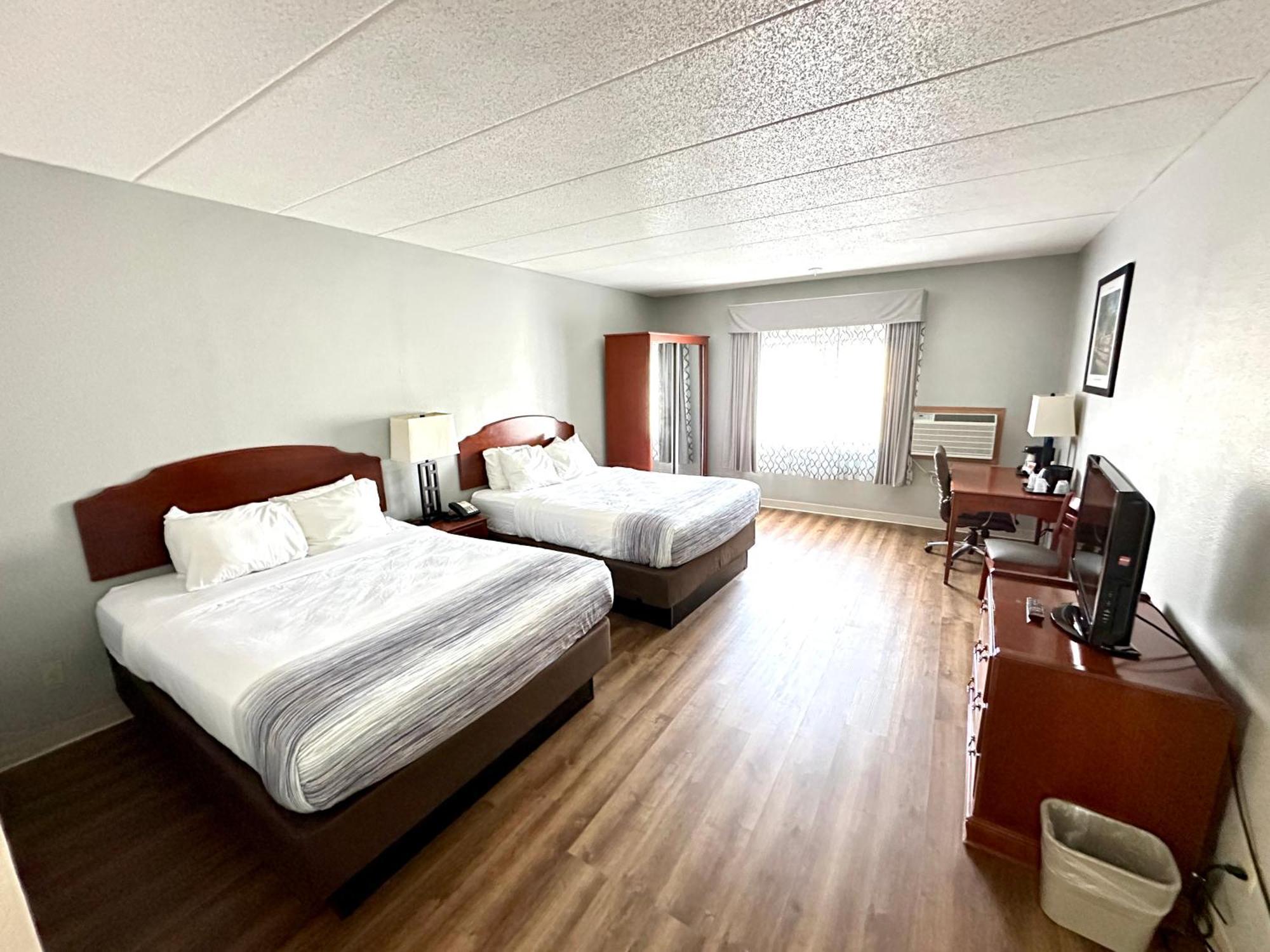 Americinn & Suites By Wyndham Baraboo Event Center Exteriér fotografie